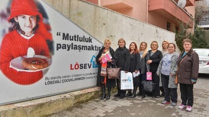 Belmek Kursiyerlerinden L&ouml;sev&rsquo;e Hediye