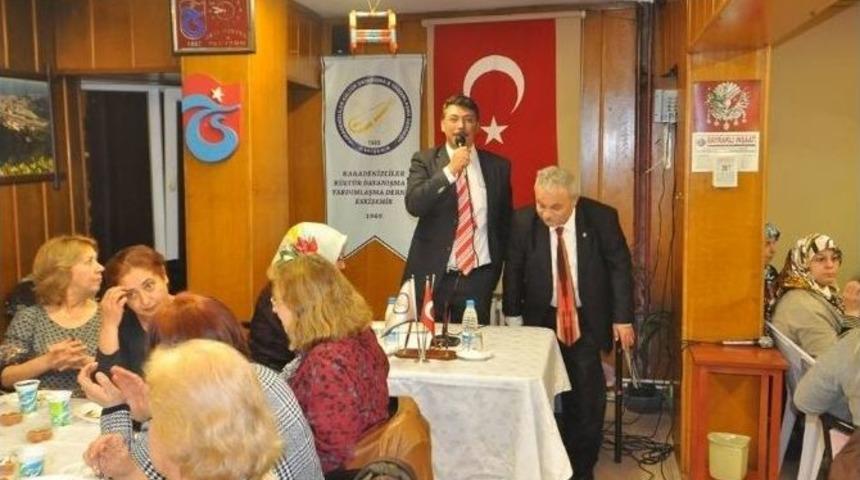 Karadeniz Derneği &Uuml;yelerine &rsquo;baba Eğitim Programı Anlatıldı