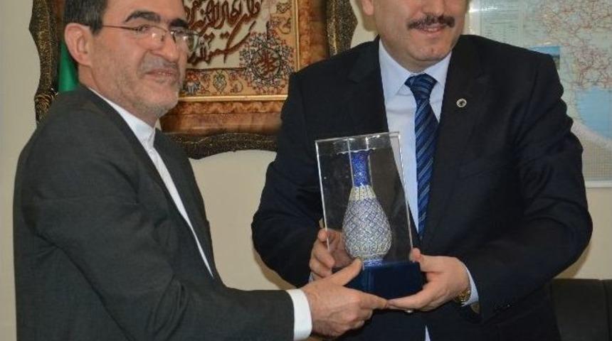 Başkan Gen&ccedil;&rsquo;ten İran Başkonsolosu Kondori&rsquo;ye Ziyaret