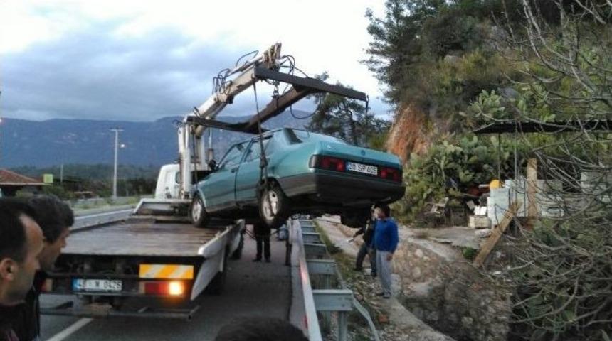 Marmaris&rsquo;te Trafik Kazası; 2 Yaralı