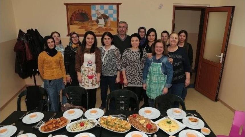 Denizli&rsquo;de 250 Saatlik Aş&ccedil;ılık Eğitimi