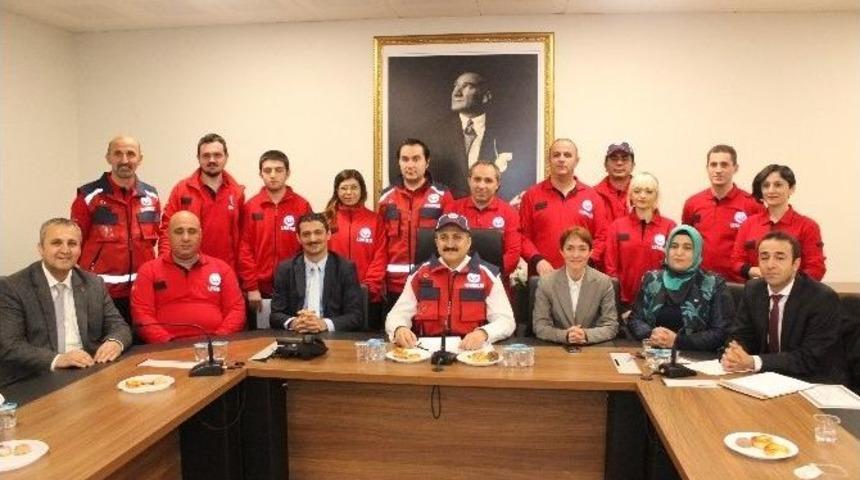 Umke G&ouml;n&uuml;ll&uuml;lerine Teşekk&uuml;r Plaketi Verildi