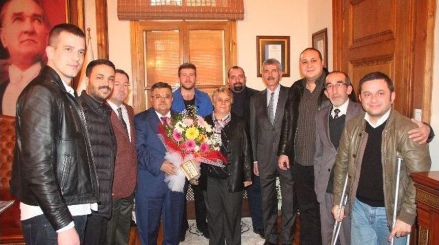 Rumeli Y&ouml;netiminden Başkan Selim Yağcı&rsquo;ya Ziyaret