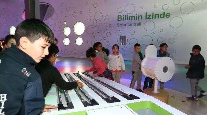 Bilim Merkezi A&ccedil;ılışa Hazırlanıyor