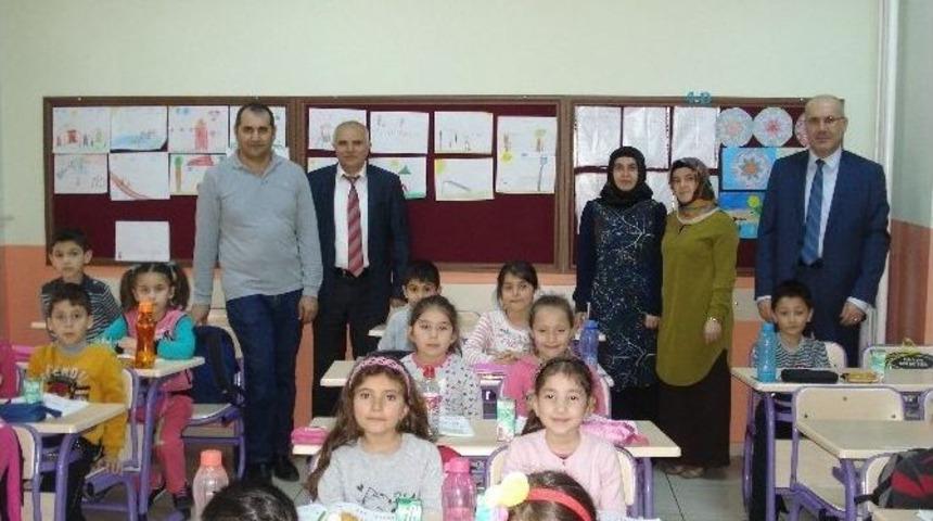 Kdz. Ereğli Sgk İlkokul &Ouml;ğrencilerine Kurumu Tanıttı