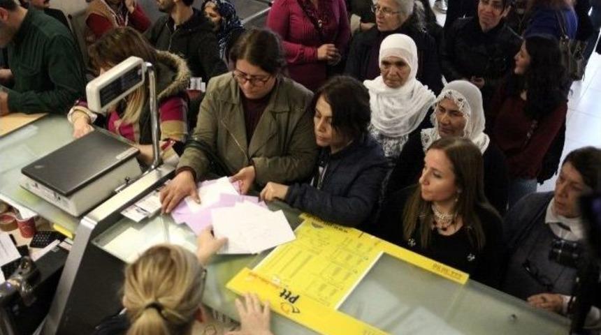 Cezaevindeki Kadınlara 8 Mart Kartı G&ouml;nderdiler