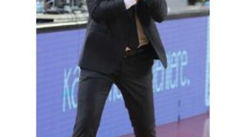 Ufuk Sarıca: &ldquo;ligde &Uuml;st Sıraları Hedefliyoruz&rdquo;