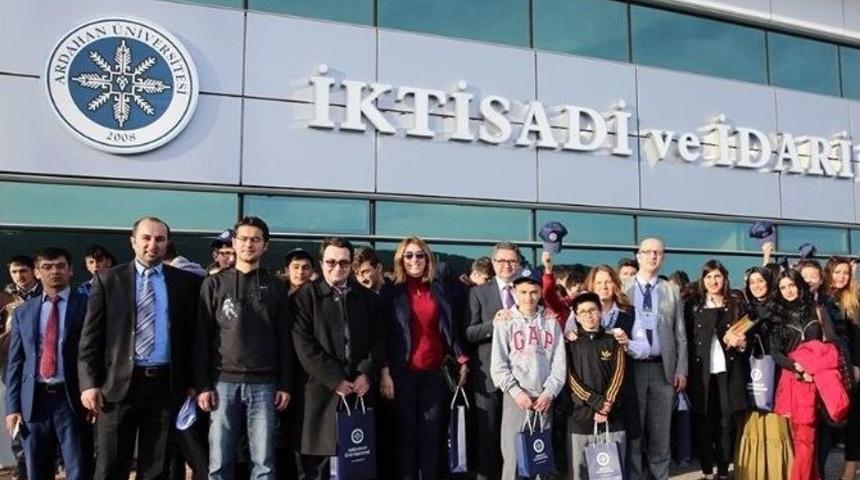 Ar&uuml;&rsquo;de Madde Kullanımı Ve Zararları Anlatıldı