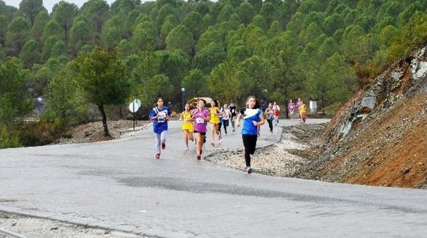 Atletizm Muğla İl Se&ccedil;meleri Yapıldı