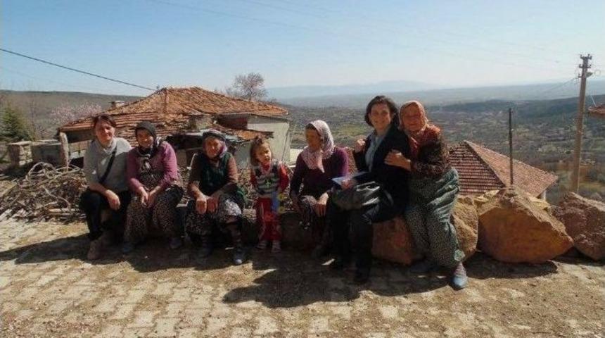 Chp Uşak Teşkilatı K&ouml;y Ziyaretlerine Devam Ediyor