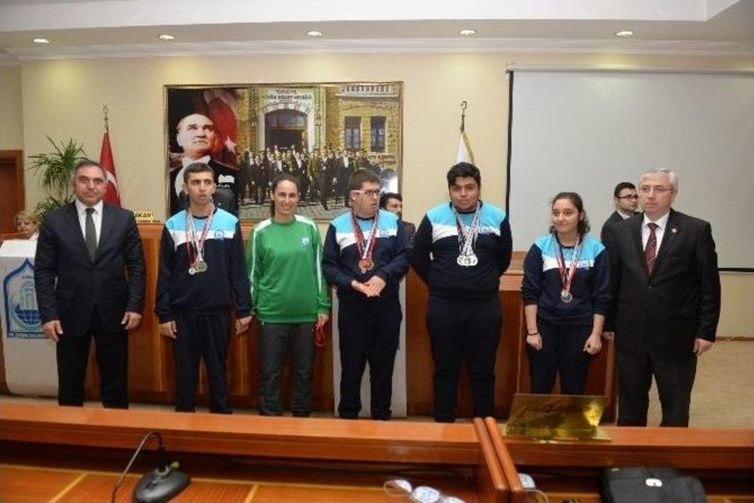 Yıldırım Belediyesporlu Sporcular Başarıya Doymuyor