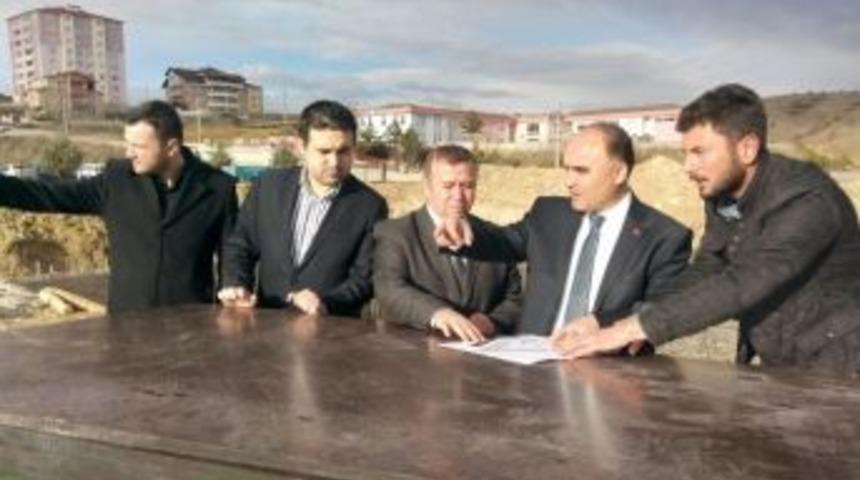 Vali G&uuml;naydın Kuzka&rsquo;nin Yeni Hizmet Binasını İnceledi