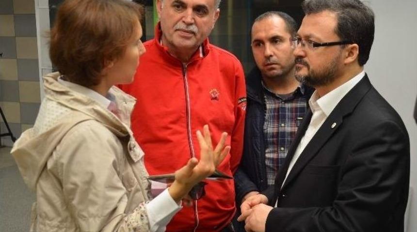 Teknoloji Bağımlılığı Geleceğimizi Tehdit Ediyor