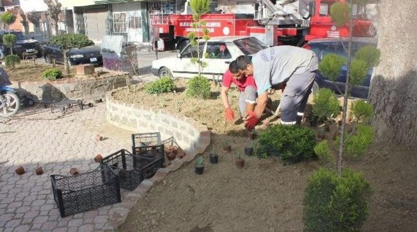 Turgutlu&rsquo;nun D&ouml;rt Bir Yanı Bahara Hazırlanıyor