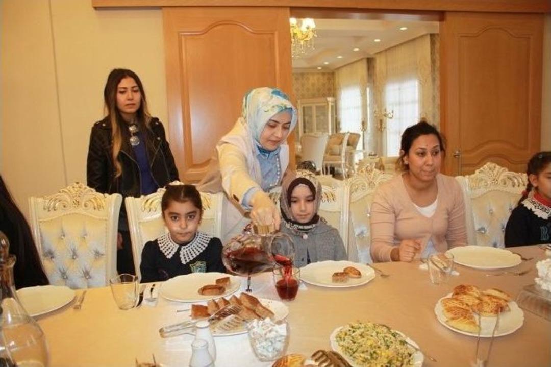 Işın &Ccedil;ifti &Ouml;ğrencileri Ağırladı