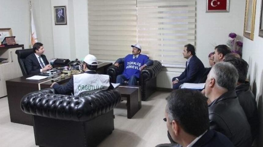 &rsquo;kiralık İş&ccedil;i&rsquo; Yasa Tasarısının Durması İ&ccedil;in Kırşehir&rsquo;de Sendikalar İmza Kampanyası Başlattı