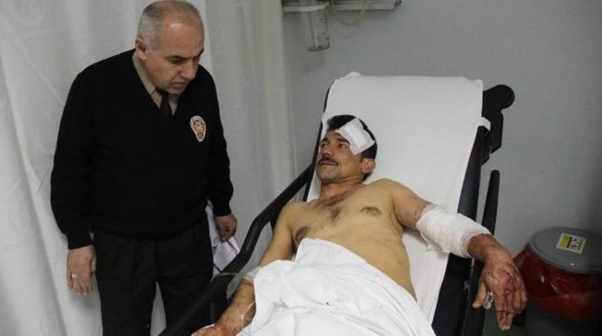 Top Kavgasında 1&rsquo;i Ağır 3 Kişi Silahla Yaralandı
