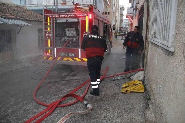 Kuşadası&rsquo;nda Yangın 3