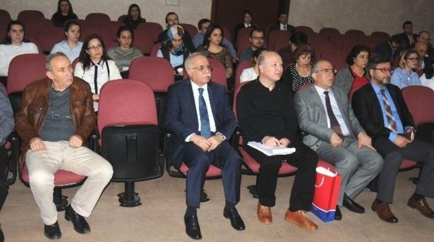 Om&uuml;&rsquo;de, Akademik Dergi Yayıncılığı Konuşuldu