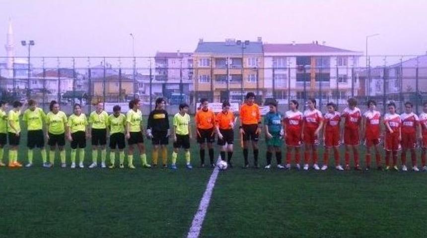 Yeşil Sahanın Sultanları Grup Liderini Ağırlayacak