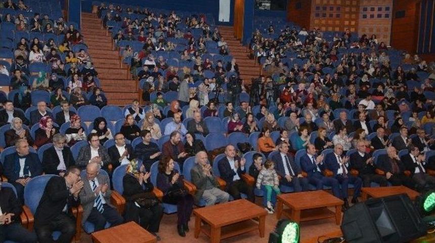 Pamukkale&rsquo;de, &Uuml;nl&uuml; Sanat&ccedil;ı Tasavvuf Konseriyle Anıldı