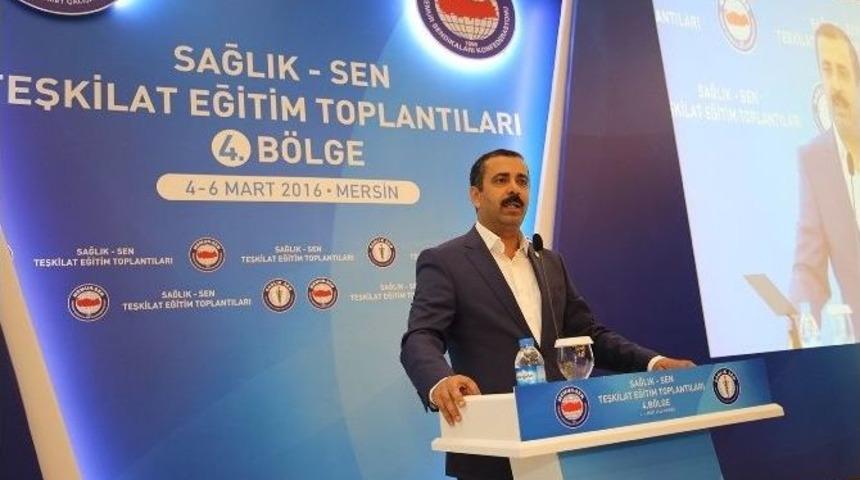 Memiş: "t&uuml;rkiye&rsquo;nin G&uuml;&ccedil;l&uuml; Geleceğini Temsil Ediyoruz"