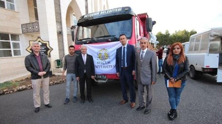 &Ouml;ğrencilerden T&uuml;rkmenlere Yardım