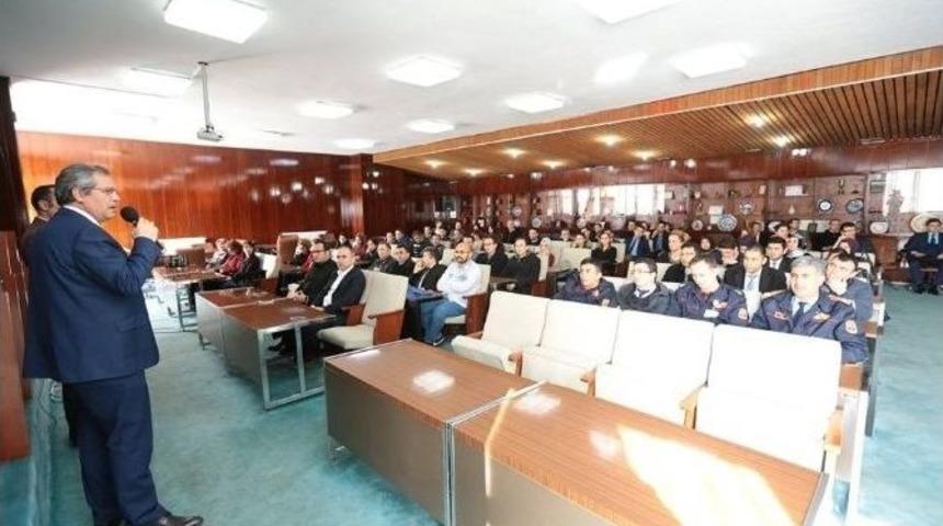 Belediye Personeline Kamu İhale Mevzuatı Eğitimi