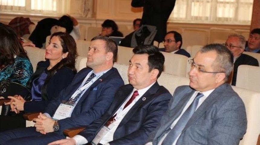 Kazak Milli &Ouml;nderi Alihan B&ouml;keyhan Gazi &Uuml;niversitesi&rsquo;nde Anıldı