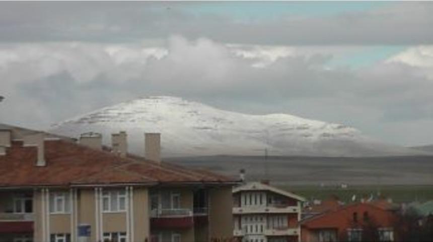 Kulu&rsquo;ya Mart Karı