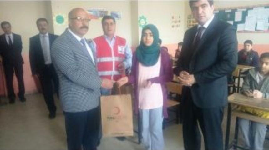 T&uuml;rk Kızılayı&rsquo;nın 2020 Vizyonuna İlk Adım Erciş&rsquo;ten