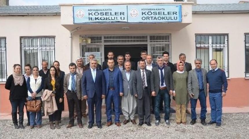 K&ouml;seler K&ouml;y&uuml; &Ouml;ğrencilerine Yardım