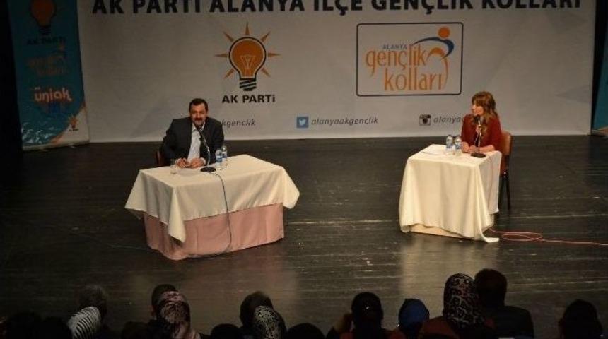 S&uuml;mer, Alanya&rsquo;da Gen&ccedil;lerle Buluştu