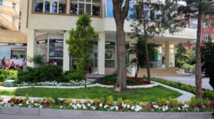 Aksaray&rsquo;da Fidan Dikmeyene Bina Ruhsatı Yok