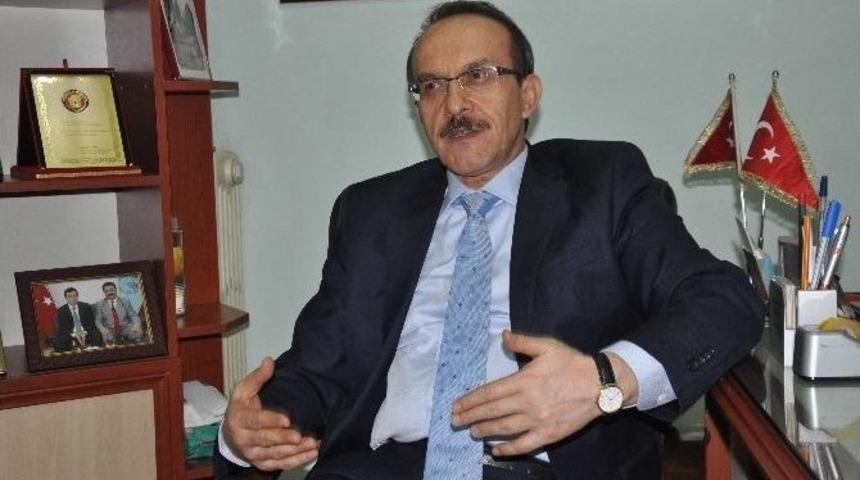 Vali Yavuz Herkesi Ter&ouml;re Karşı Dik Durmaya Davet Etti