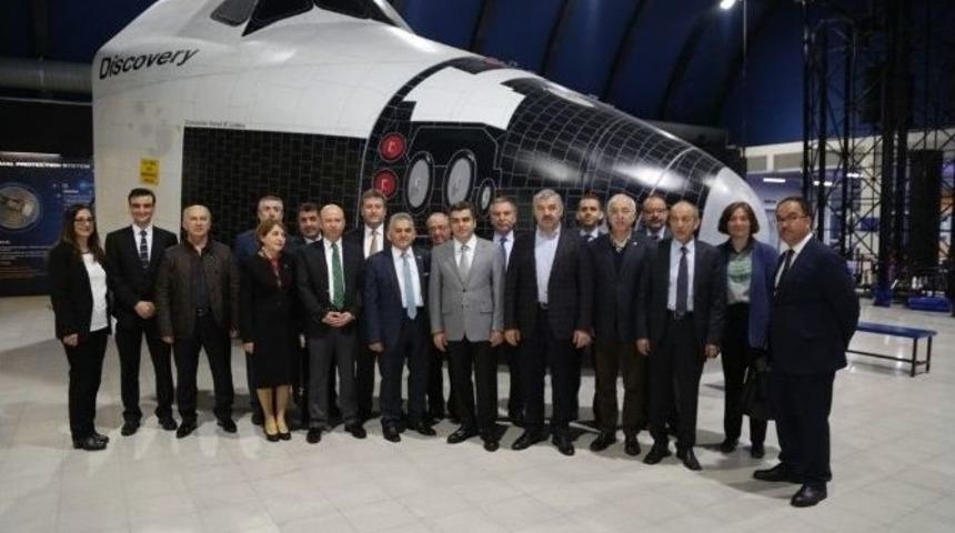 Kayseri Serbest B&ouml;lge &Ccedil;alışmaları İzmirli Girişimcilere Anlatıldı