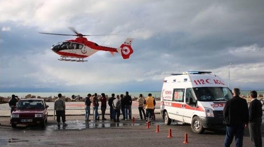 İnşaattan D&uuml;şen İş&ccedil;i Ağır Yaralandı