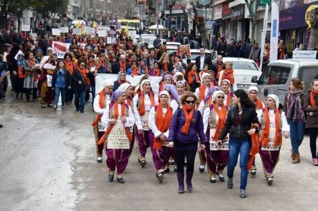 S&uuml;leymanpaşalı Kadınlar, Şiddete &lsquo;dur&rsquo; Dedi