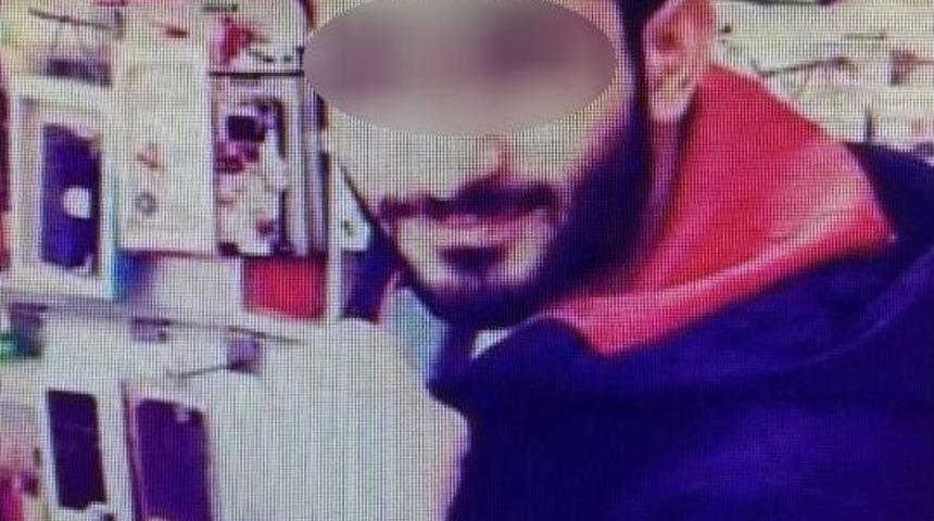 Bakırk&ouml;y&rsquo;de &rsquo;buse&rsquo; Takma İsimli Travesti Evinde &Ouml;l&uuml; Bulundu