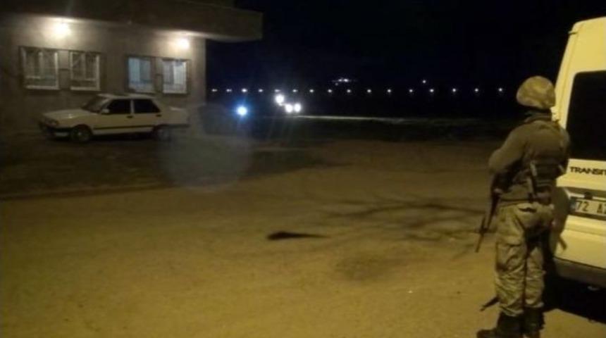 Boş Arazideki Kablo Polisi Alarma Ge&ccedil;irdi