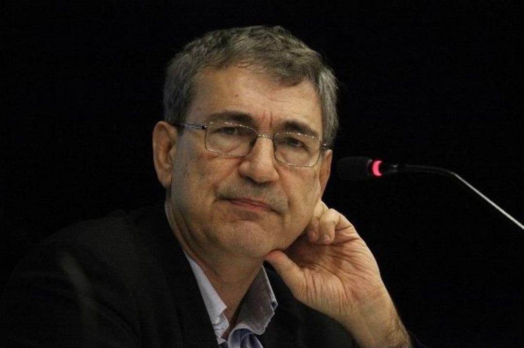 Nobel &Ouml;d&uuml;ll&uuml; Yazar Pamuk, Ni&ccedil;in Yazdığını Anlattı