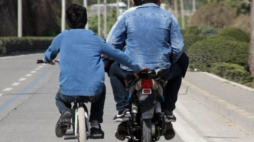 &Ouml;l&uuml;m&uuml;ne Yolculuk