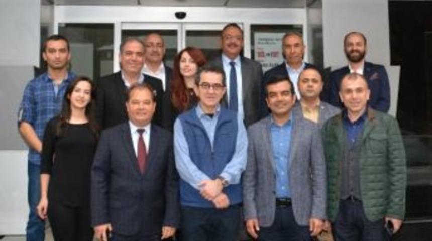 T&uuml;z&uuml;n&rsquo;den Kentsel D&ouml;n&uuml;ş&uuml;m Eleştirisi