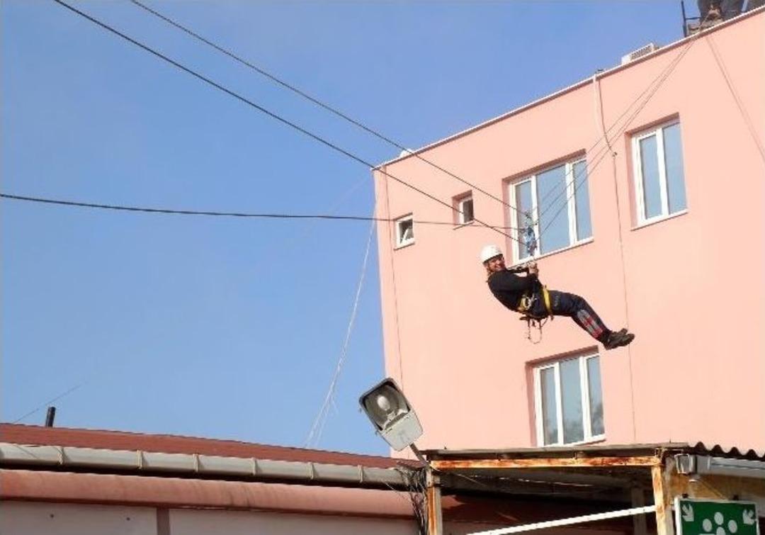 B&uuml;y&uuml;kşehir&rsquo;den Sağlık Personeline Yangın Tahliye Tatbikatı