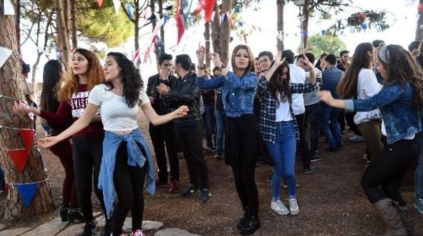 Murgemli Gen&ccedil;lerden Başkan Uysal&rsquo;a Teşekk&uuml;r