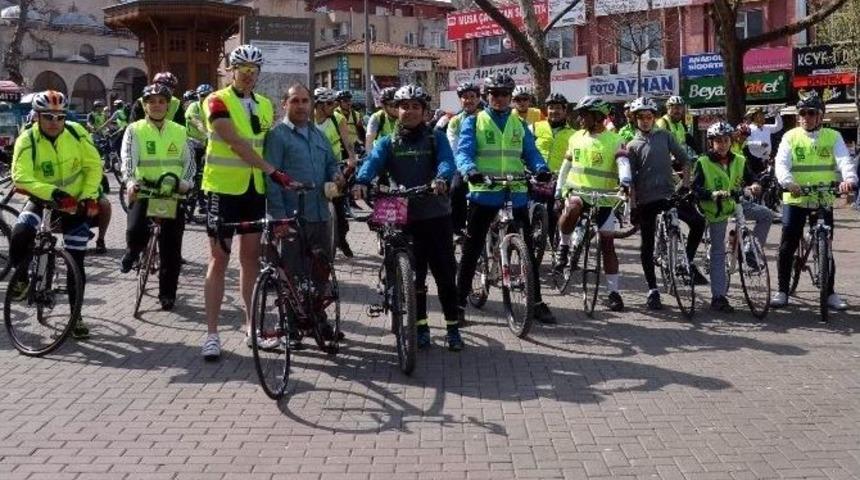 Bağımlılığa Karşı 200 Bisikletli Pedal &Ccedil;evirdi