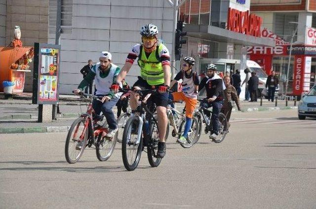 Bağımlılığa Karşı 200 Bisikletli Pedal Çevirdi