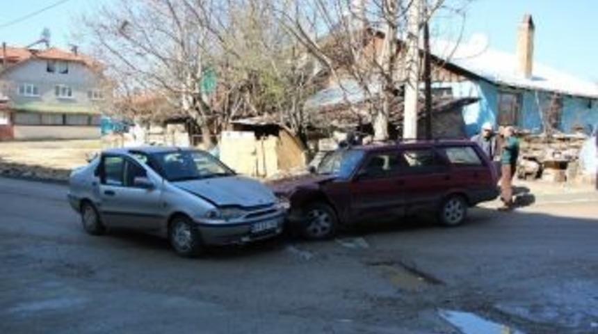 Bolu&rsquo;da Trafik Kazası: 1 Yaralı