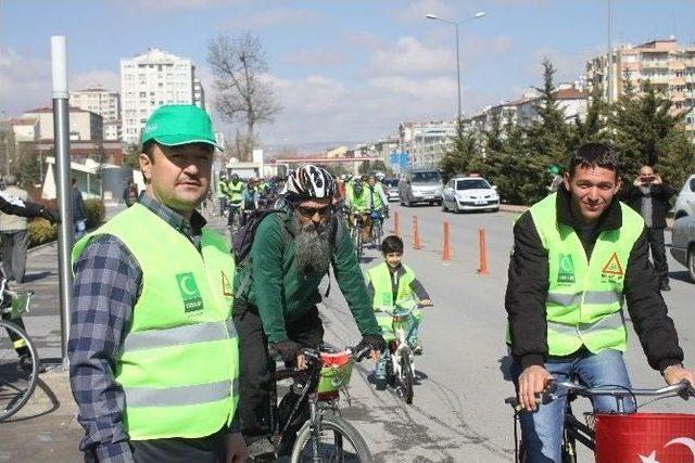 Yaşilay Haftası’nda Sağlıklı Yaşam İçin Pedal Çevirdiler