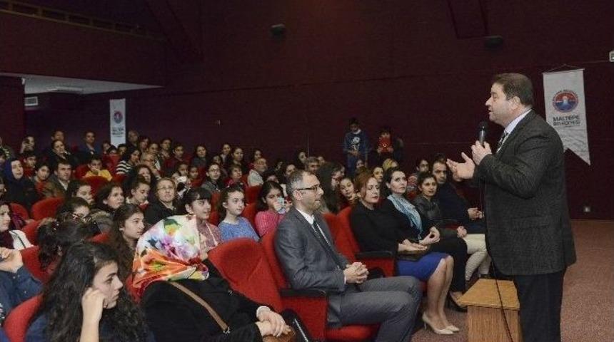 Maltepeli &Ouml;ğrenciler "anneleri"ni Yazdı